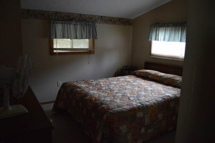 Room 30 of 46