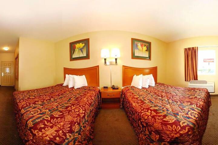 Room 12 of 38