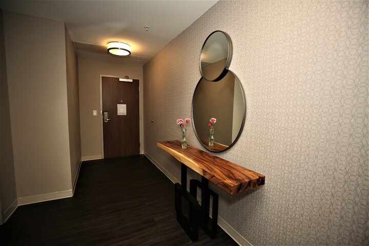Room 81 of 119