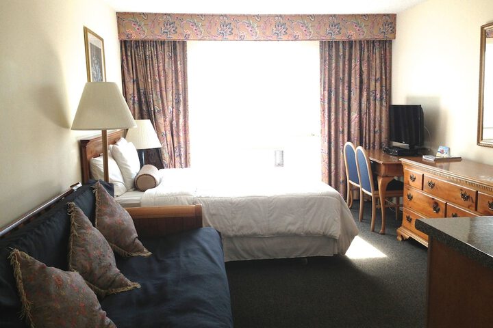 Room 65 of 122