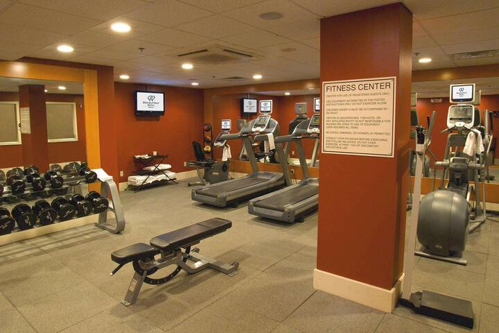 DOUBLETREE BY HILTON NORWALK