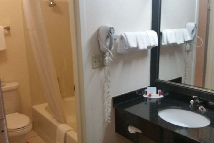 Days Inn by Wyndham Chattanooga / Hamilton Place
