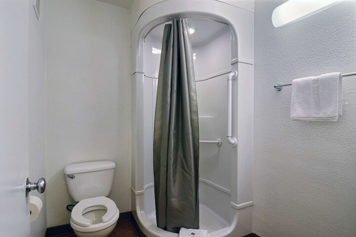 Room 22 of 24