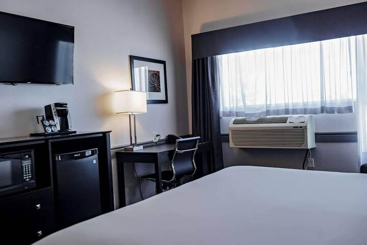 Park Inn by Radisson Edmonton Airport