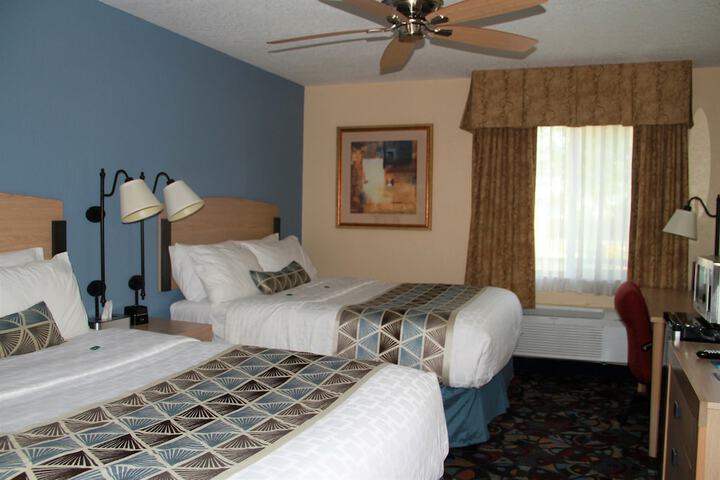 Room 16 of 64