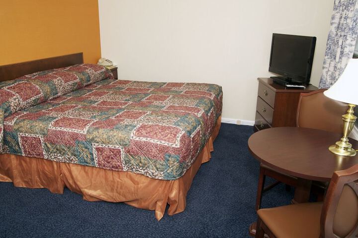 Sunset Motor Inn