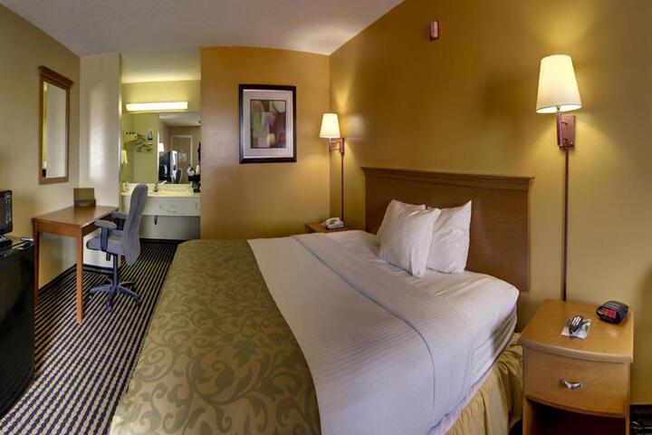 Rodeway Inn
