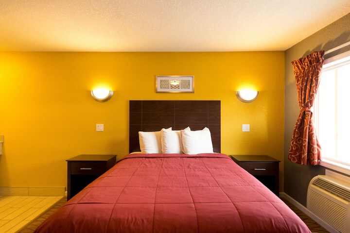 Room 19 of 30