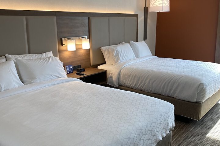Room 14 of 50
