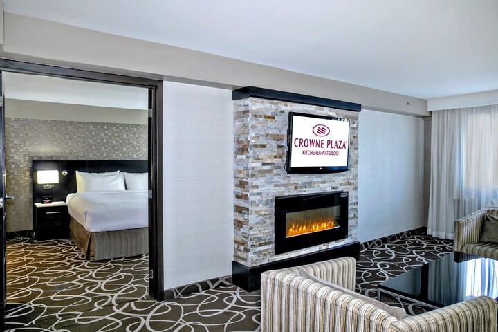 Crowne Plaza Kitchener-Waterloo by IHG