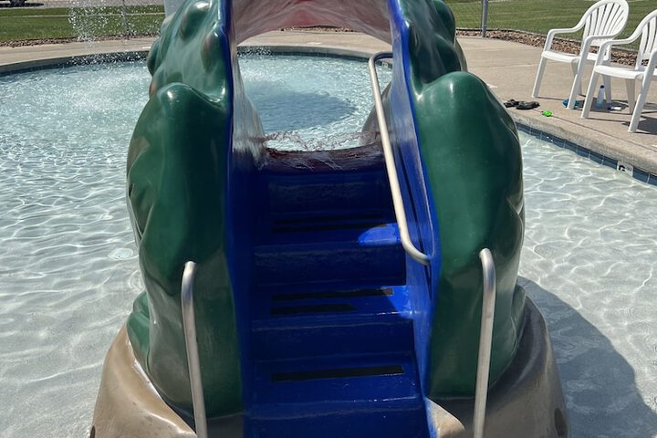 Pool 16 of 443