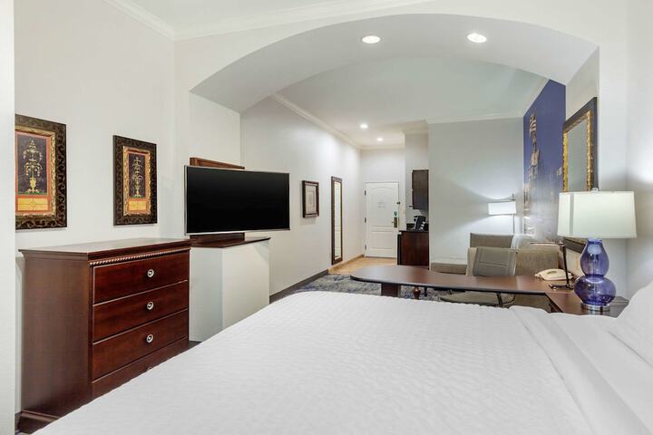Room 11 of 55