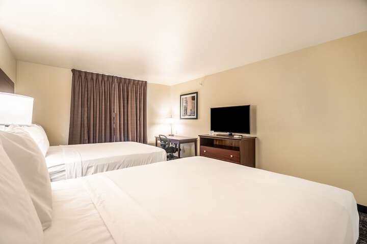 Room 31 of 76