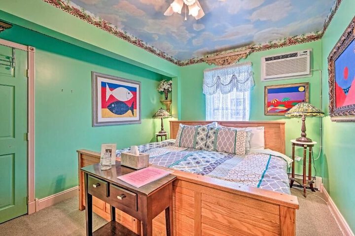 Room 27 of 48