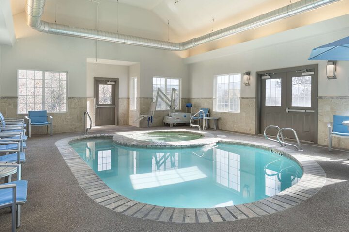 Pool 21 of 65