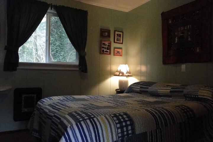 Room 24 of 41