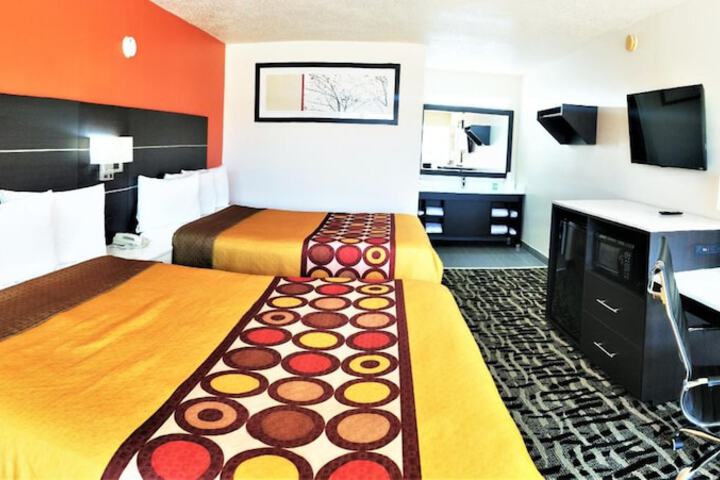 Room 8 of 23