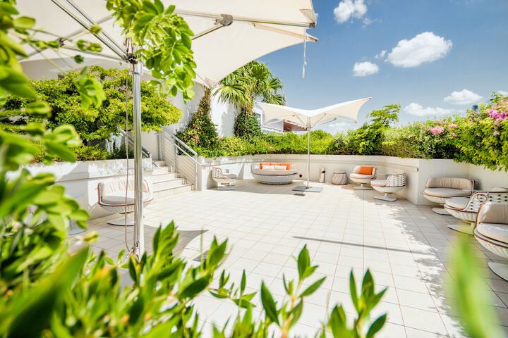 Sundeck 94 of 95