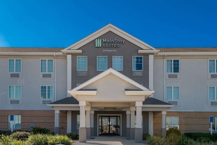 Hotel 3 of 35