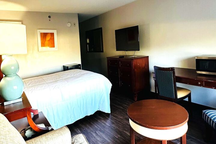 Room 66 of 111