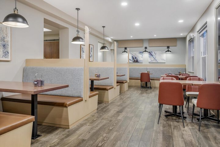 Best Western Plus Bridgewater Hotel & Convention Centre