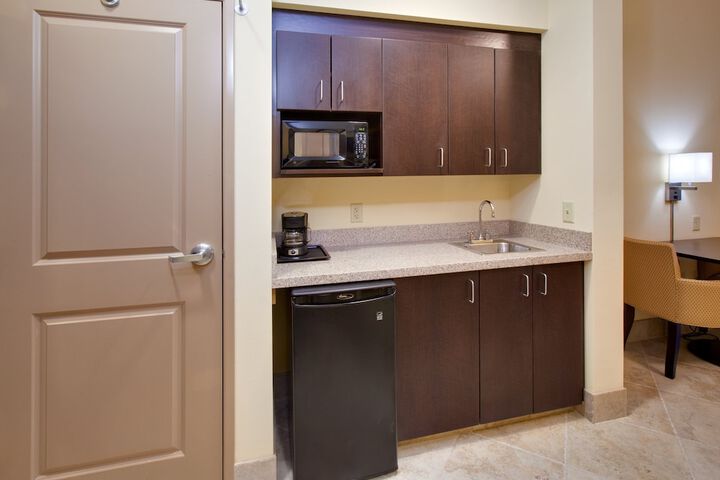 Holiday Inn Express Hotel & Suites Grand Island by IHG