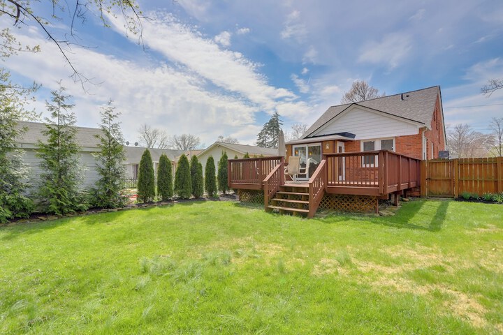 Walk to Lake Erie: Chic Home Private Yard & Deck
