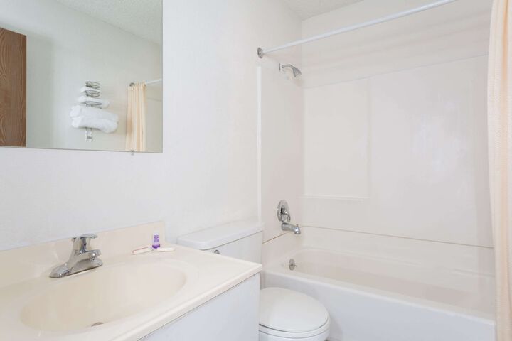 Room 14 of 27
