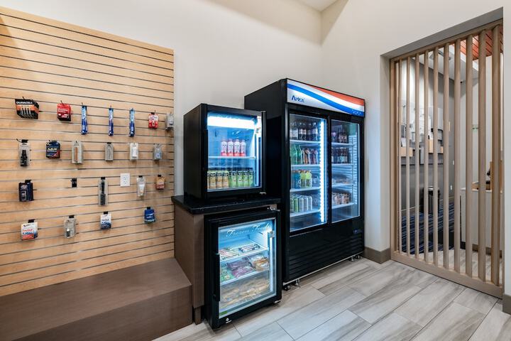 Holiday Inn Express & Suites Lincoln Downtown by IHG