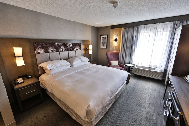 Room 17 of 34