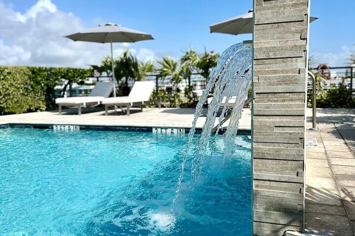 Bay Breeze Premium Apartments by Eskape Collection