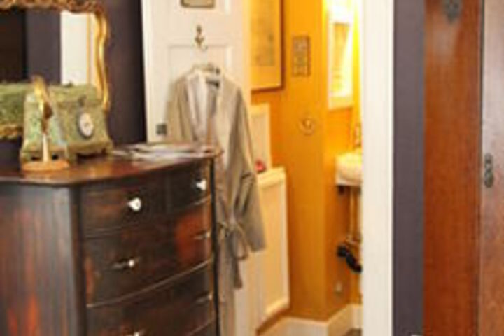 Joshua Inn Bed & Breakfast