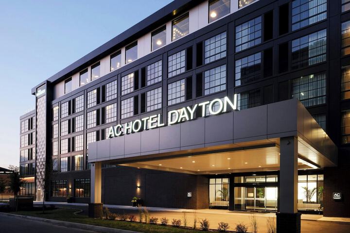 Hotel 2 of 69