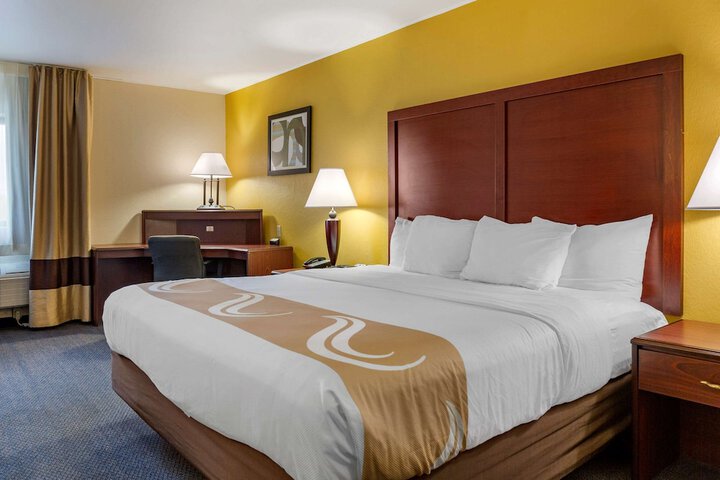 Quality Inn & Suites Zanesville City Center
