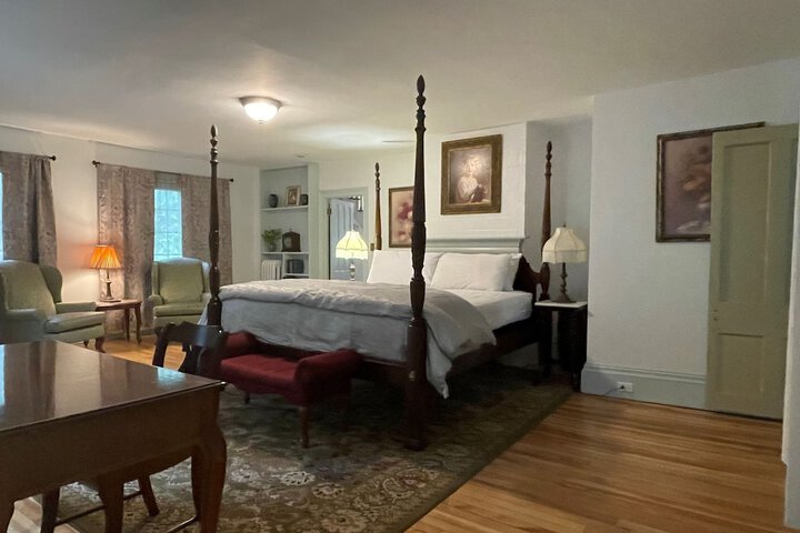 Room 57 of 86