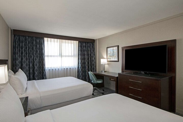 Doubletree by Hilton Hotel Kamloops