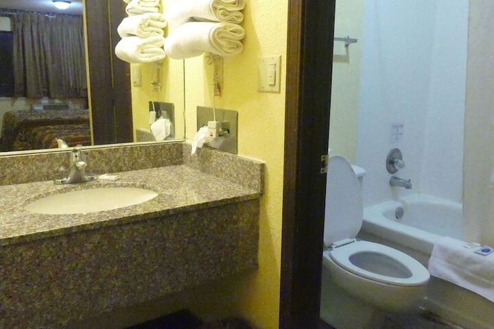 ALLSTATE INN SEYMOUR