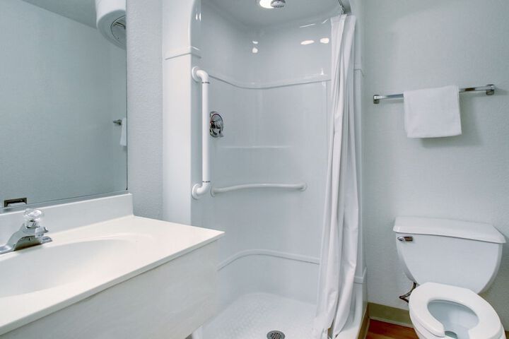 Room 20 of 24