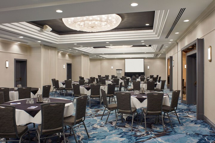 Delta Hotels by Marriott London Armouries