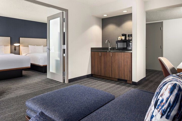Room 20 of 66
