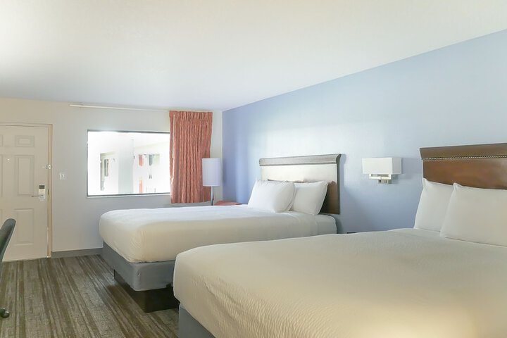 Room 21 of 44