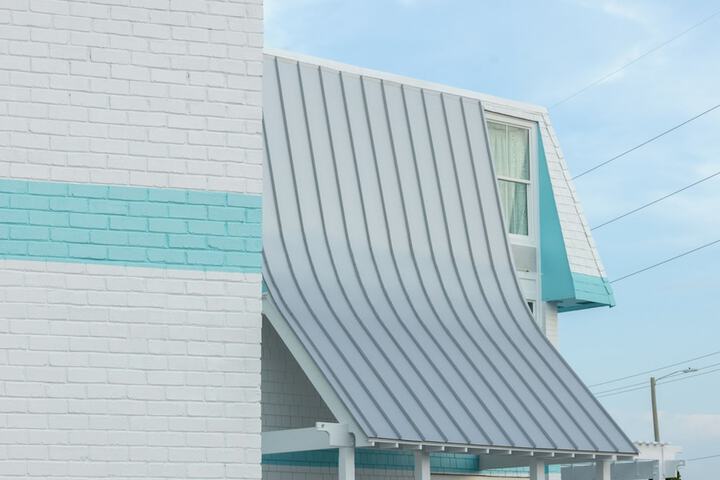 Ocean Sands Beach Boutique Inn - Stay at the Beach