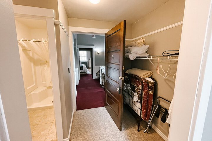 Room 111 of 140