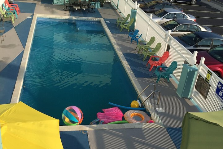 Pool 9 of 90