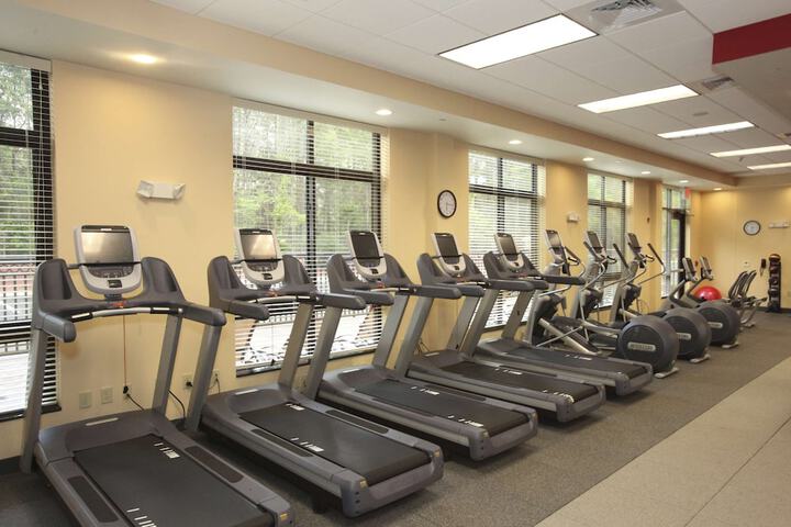 Embassy Suites by Hilton Fayetteville Fort Bragg