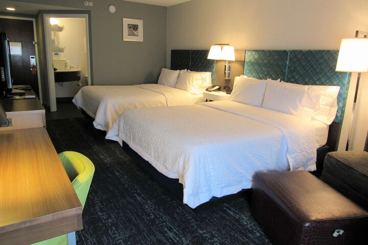 Room 113 of 169