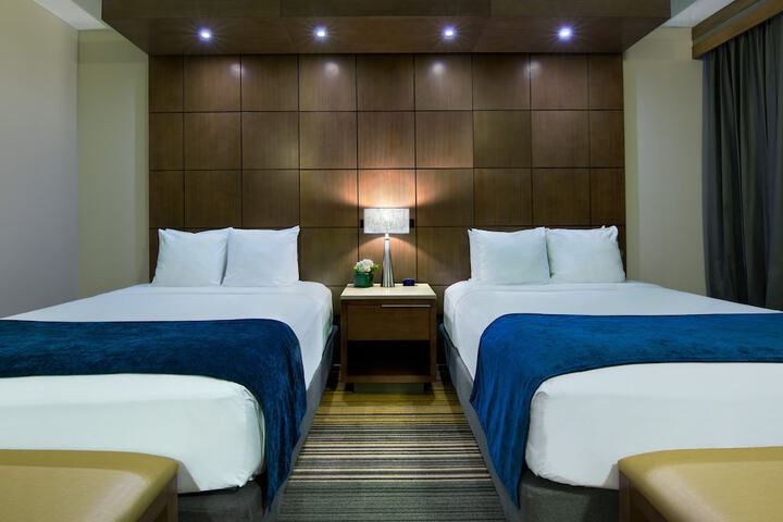 Room 48 of 58