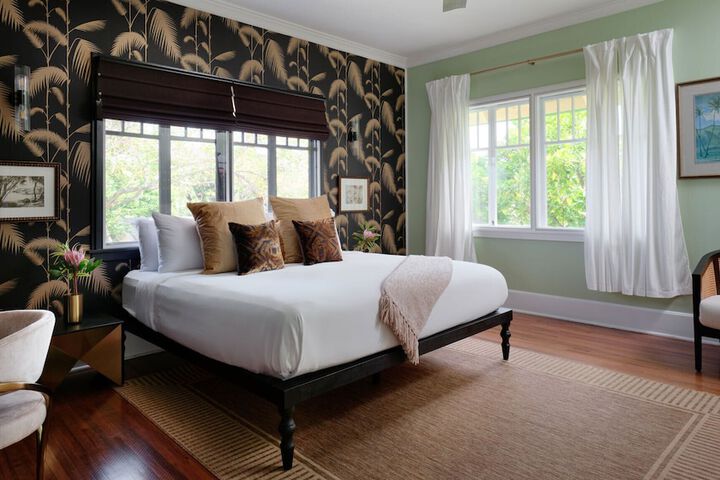 Room 47 of 62