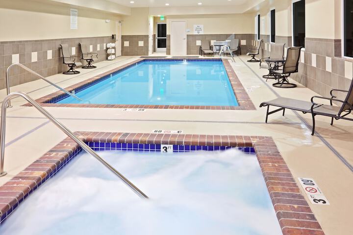 Pool 9 of 43