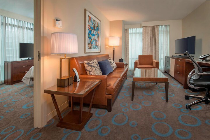 Room 15 of 73